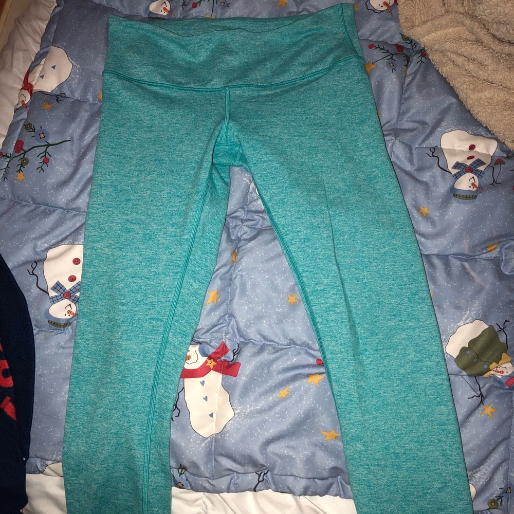 Lulu Lemon Cropped Leggings